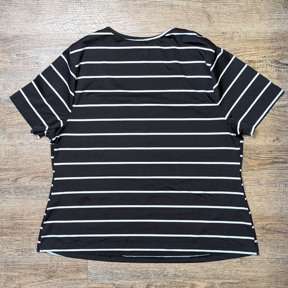 Emery Rose| Black and White Striped T-shirt - Picture 2 of 7